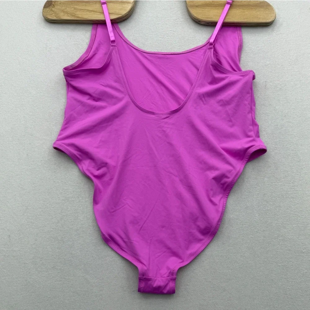 SKIMS Recycled Swim Scoop Neck Onepiece Women 4X Neon‎ Orchid SW-SNO-0044